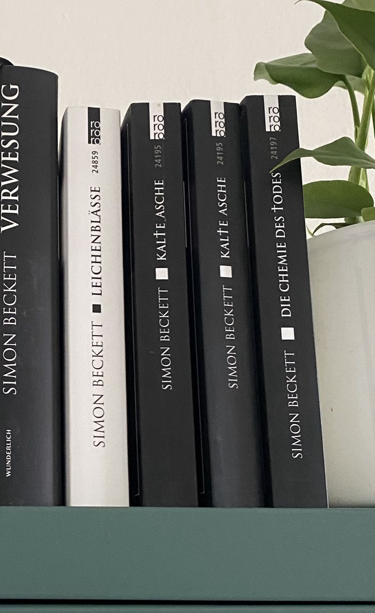Libri: Kalte Asche - Simon Beckett – Nuovo (secondo la descrizione) da Basel venduto da yan_5jq5
