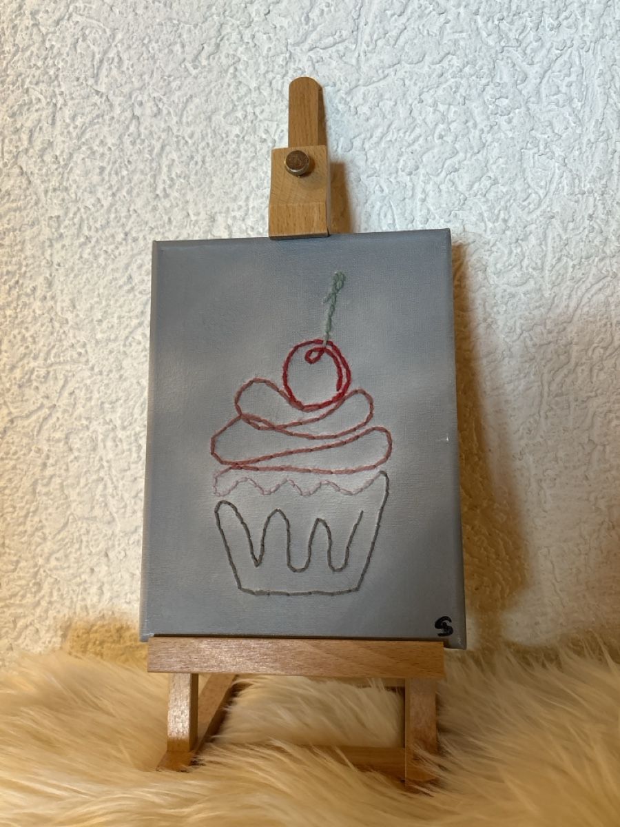 Tutte le decorazioni: Toile brodée motif cupcake  – Nuovo (secondo la descrizione) da Ste-Croix venduto da choupy60 1