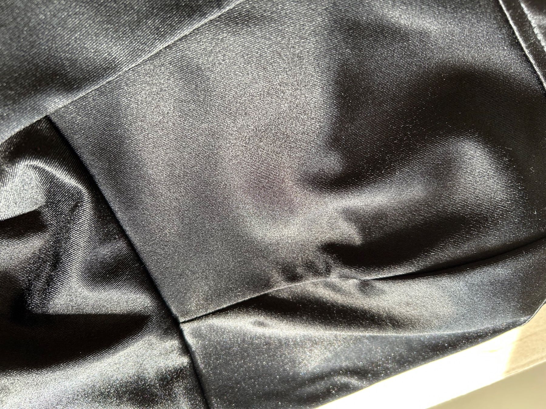 Wal G. Robes: Robe / Wal G. – Neuf (Voir description) à Sonceboz-Sombeval par Anna_Maria09 5