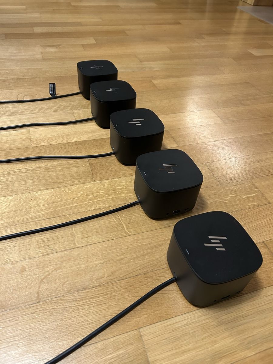 Hewlett Packard Docking station: 5 HP Dockingstationen G2/G4 Thunderbolt 120W – Usato da Nürensdorf venduto da renato92 1