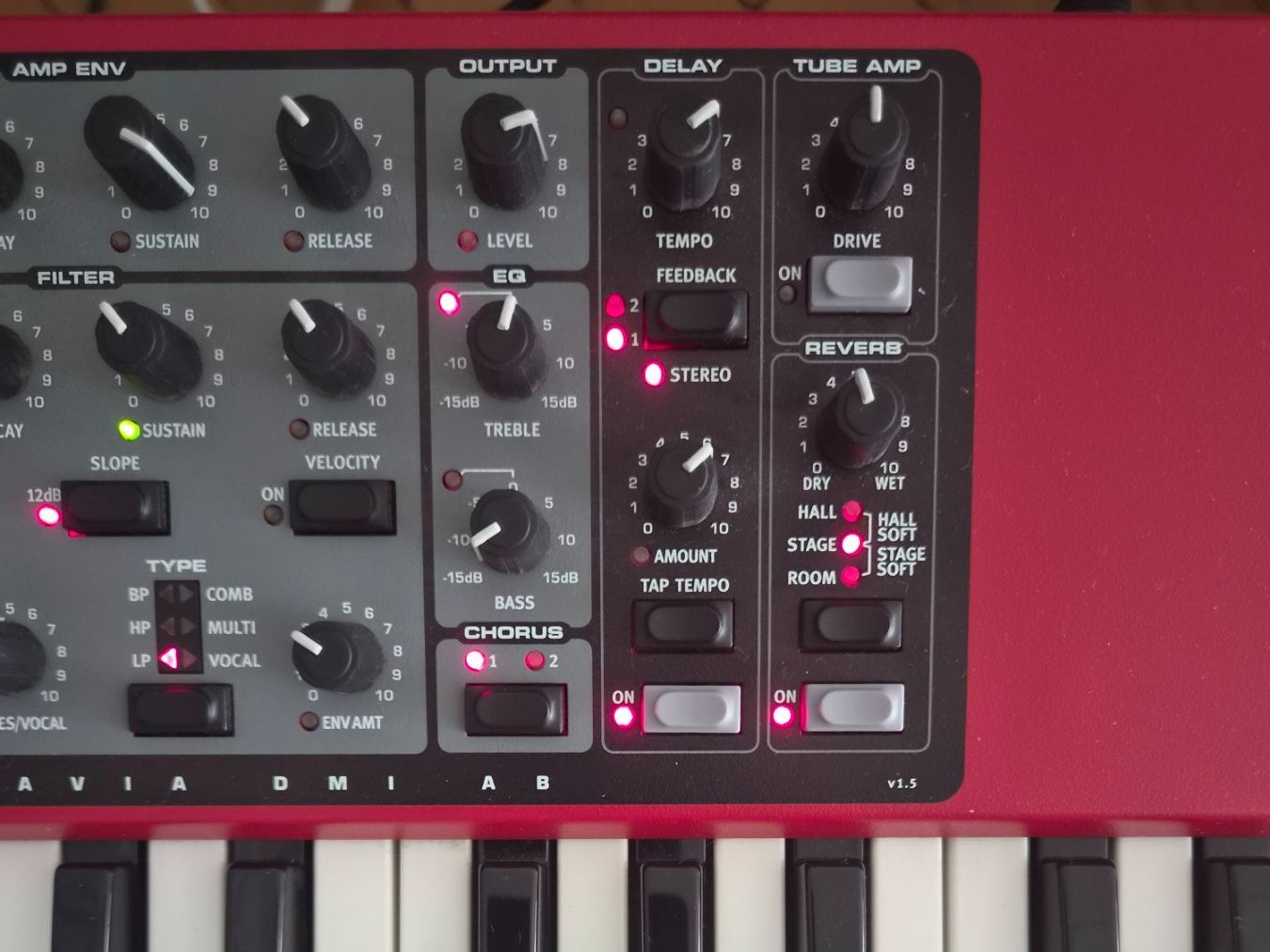 Strumenti musicali: Schöner NORD WAVE...optisch und technisch wie neu !! – Nuovo (secondo la descrizione) da Zuerich venduto da KEYSTORE 7