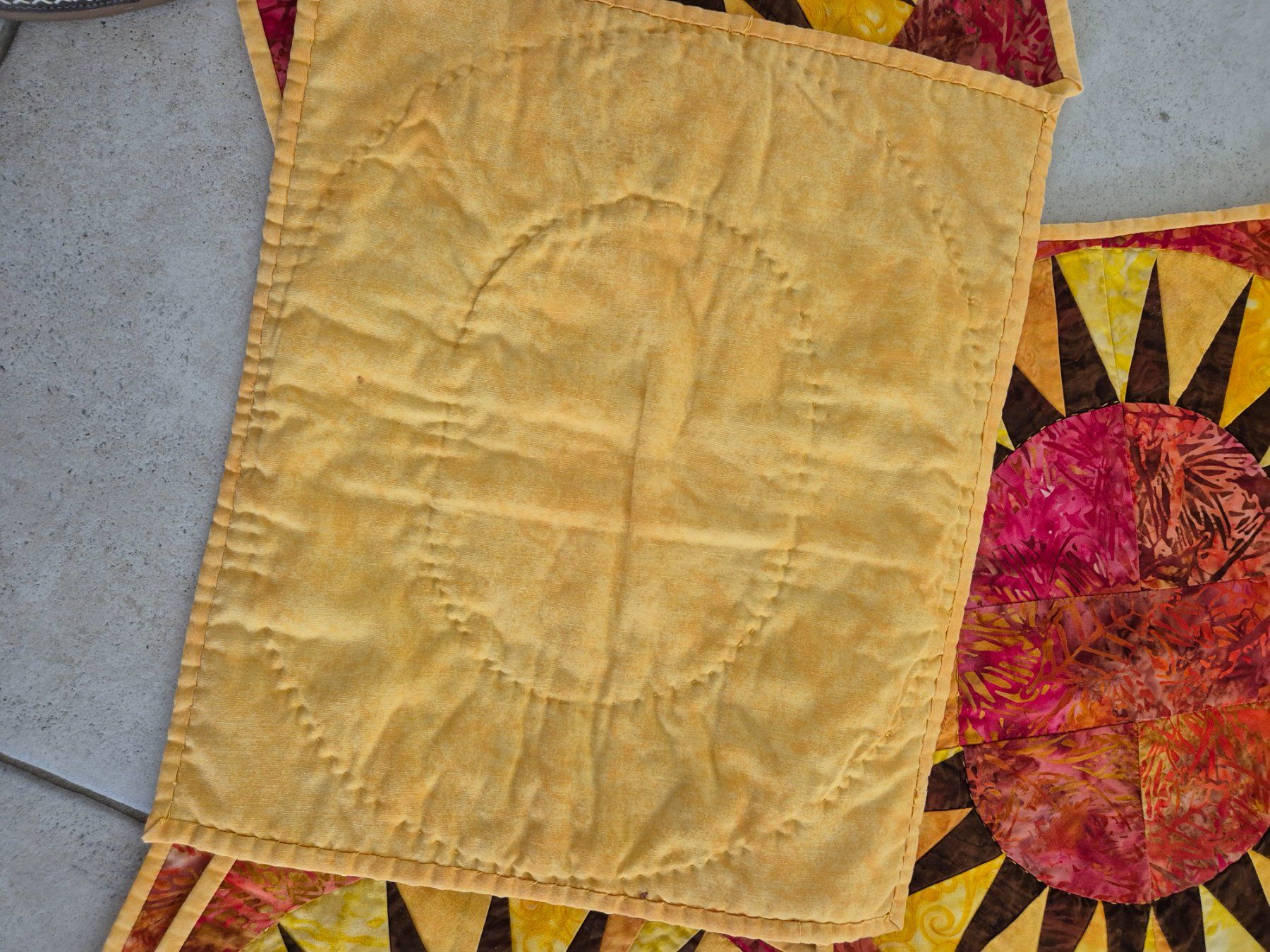 Set di tavolo e panche: 6 Quilt Tischsets Handarbeit – Usato da Bassersdorf venduto da Seaworld06 1