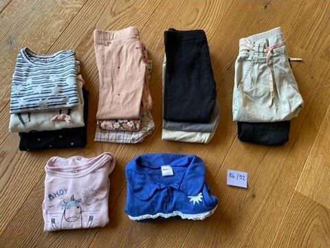 Kleiderpakete & -sets: Mädchenkleider Grösse 86 / 92 – Gebraucht aus Kägiswil von C_Jaco