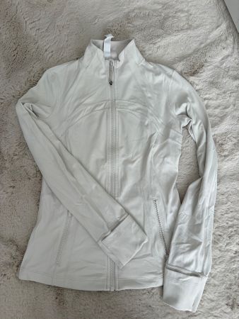 Lululemon Sportjacke weiss mit Reissverschluss gebraucht