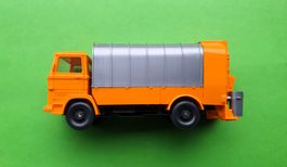 Wiking Modellauto,1:87, 64 n, Mercedes-Benz LP 1317 2a, KUKA