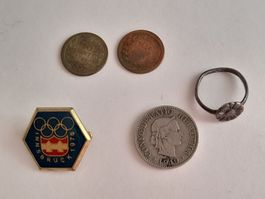 Kleines Lot:  Anstecknadel Olympia-Innsbruck, Münzen