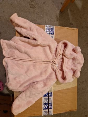Pull à capuche, taille 68