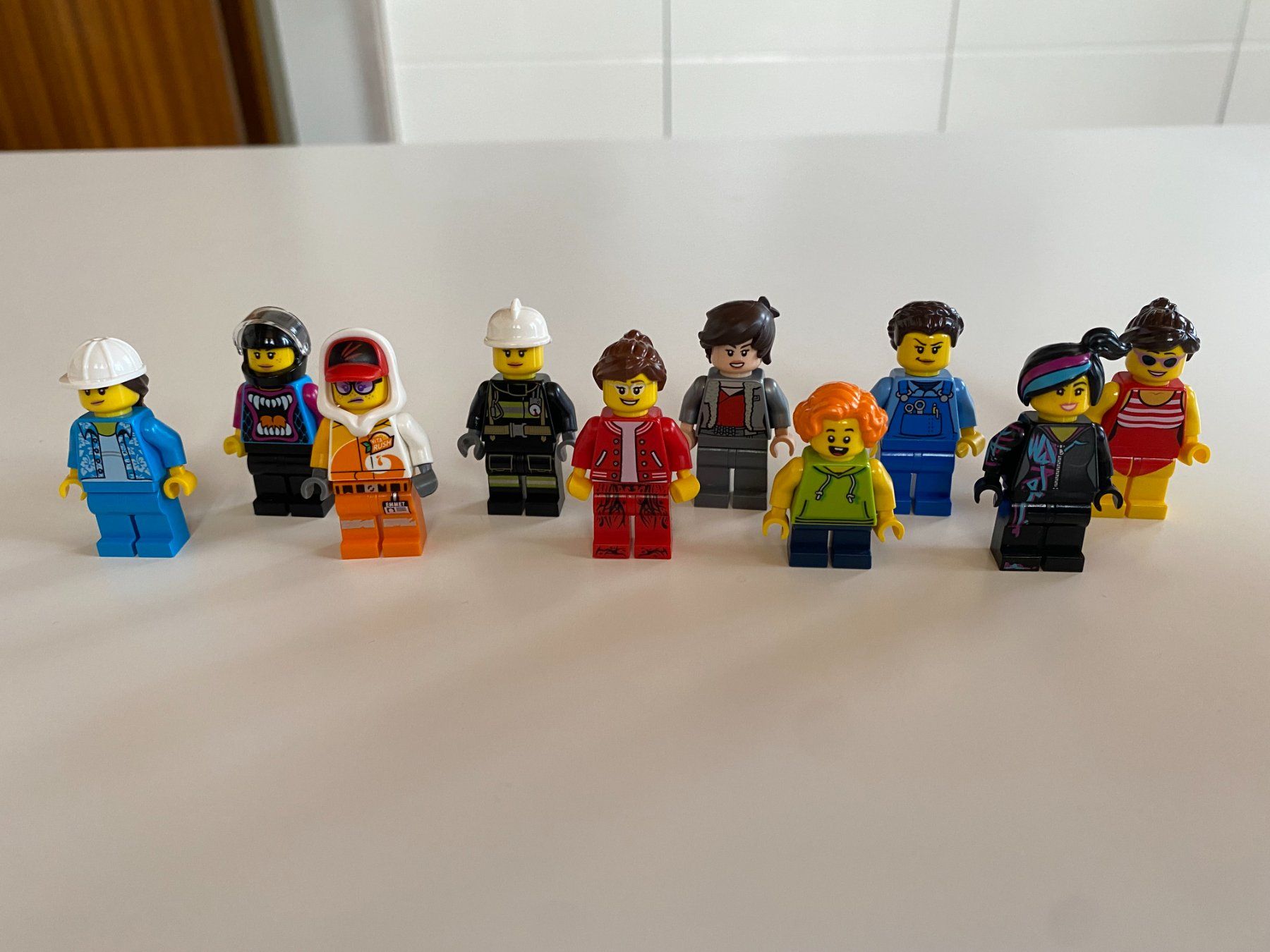 Lego Spielzeuge: LEGO - 10 - TOLLE - FIGUREN - MÄDCHEN – Gebraucht aus Gelterkinden von ajdt4