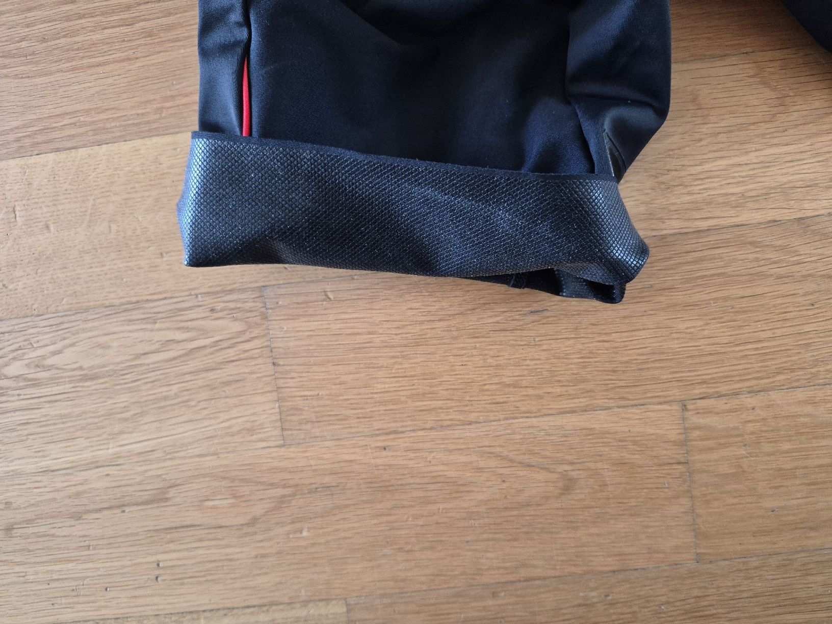 Pantalons: cuore Velohose schwarz Grösse L – D'occasion à Sursee par tabsch 2