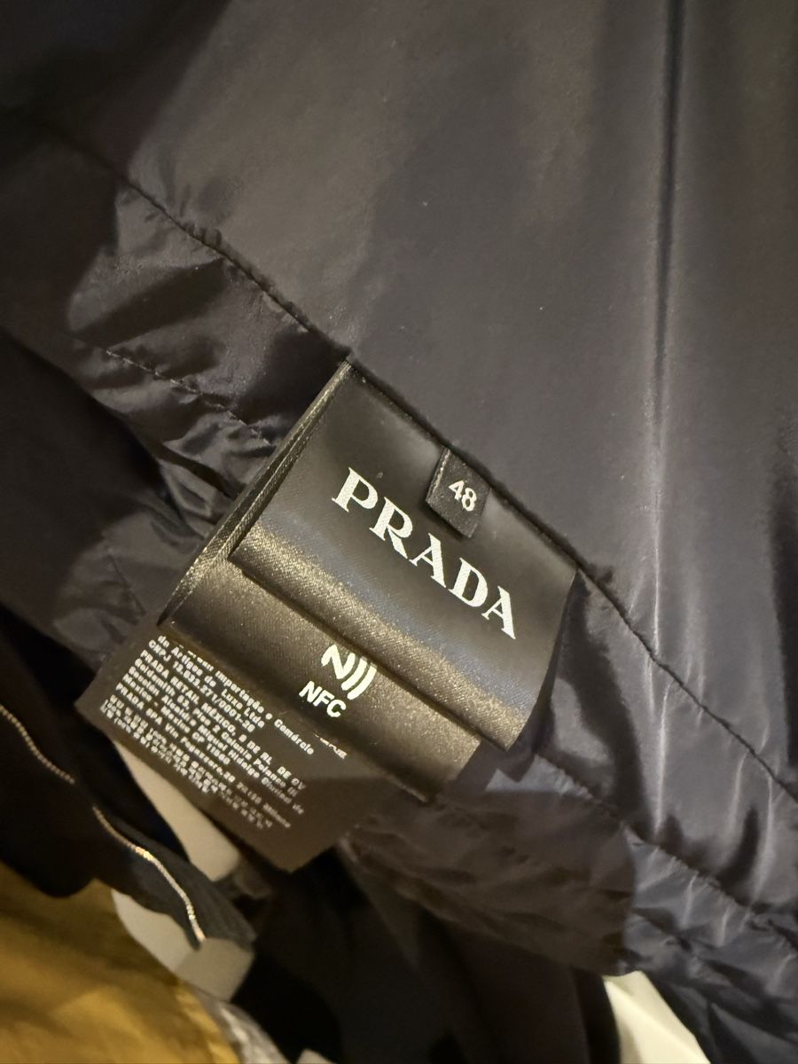 Prada Giacche: Authentic Prada Padded Jacket - Size 48 – Nuovo (secondo la descrizione) da Pfäffikon SZ venduto da Maesech 1