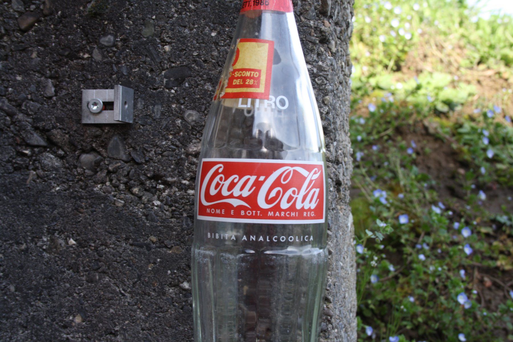 Coca-Cola Sonstiges Geschirr & Gläser: COCA COLA GLASFLASCHE LITRO – Gebraucht aus Wauwil von Pneuedy 8