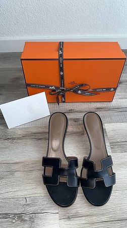 Hermes Oasis Sandalen
