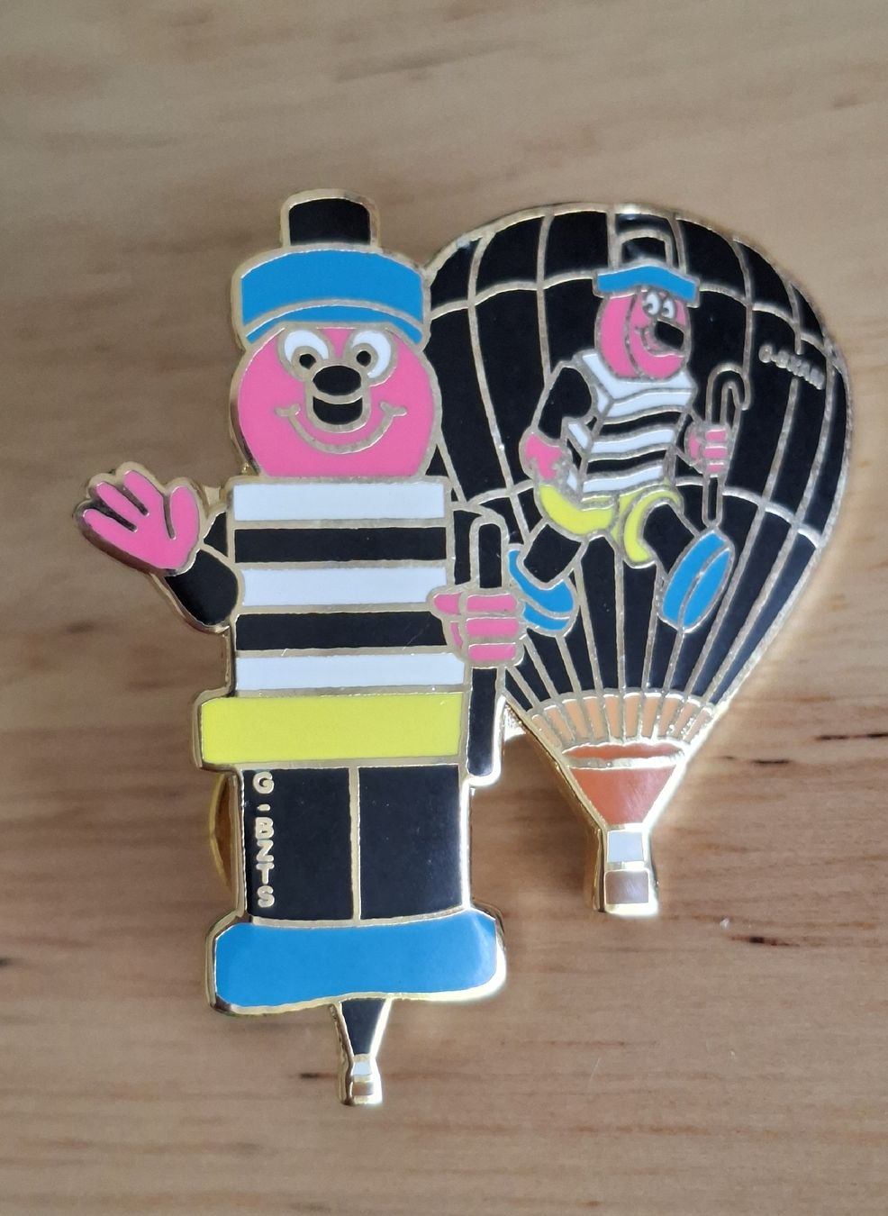 Plaquettes & Badges: Pin 2 Heissluftballone – D'occasion à Kriens par Wolly85