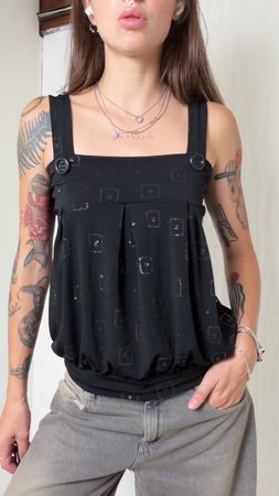 Vintage Y2K 2000s black top