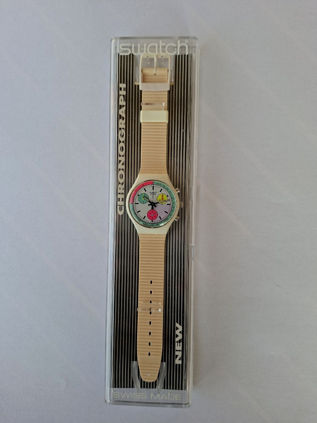 Swatch Uhren: Swatch Chrono White Horses SCW100 – Neu (gemäss Beschreibung) aus Spiez von -37- 7