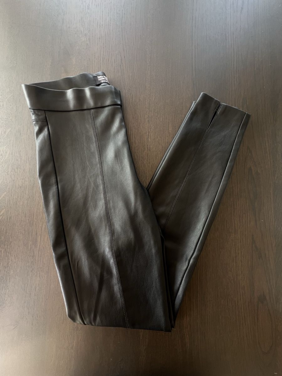 Zara Hosen: Kunstleder Hose – Gebraucht aus Uster von m_21 2