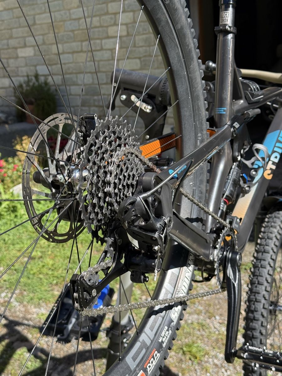 Vélos: Canyon Strive CF 7.0 Grösse L – D'occasion à Davos Platz par Forumraida 6