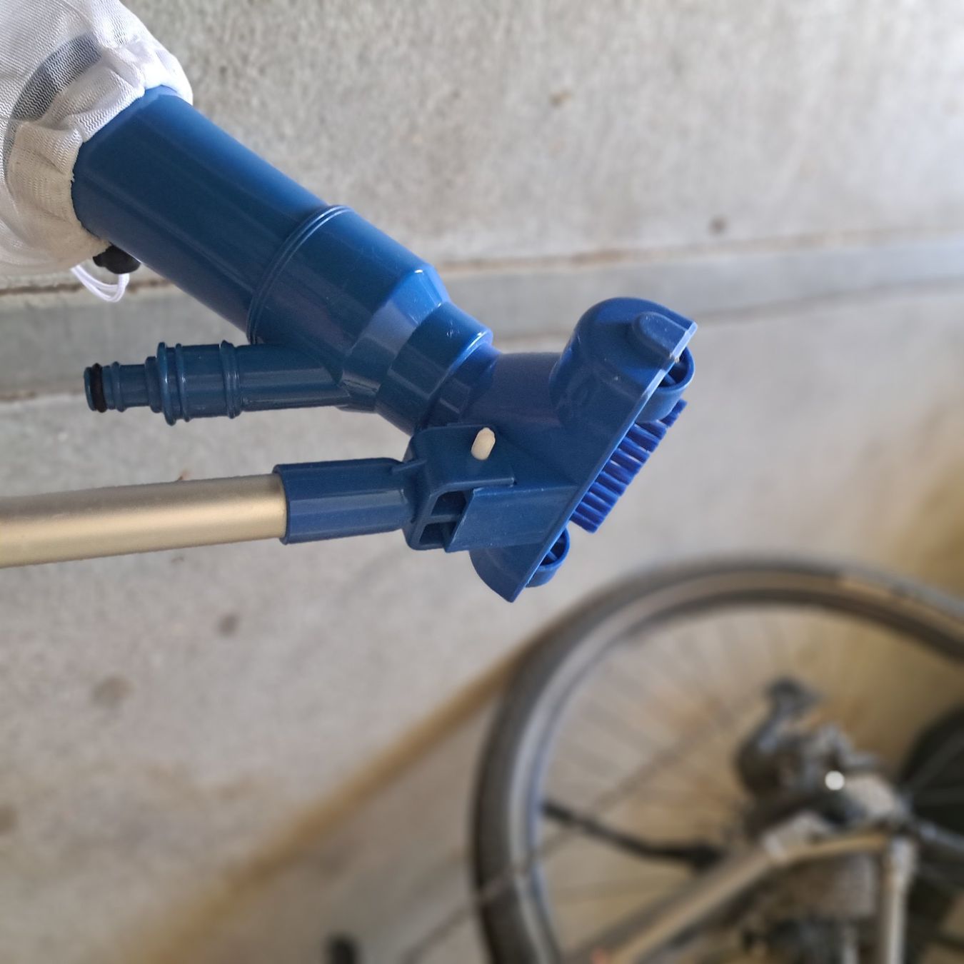 Tutte le macchine: Poolreiniger – Usato da Unterentfelden venduto da Miro-Lou 4