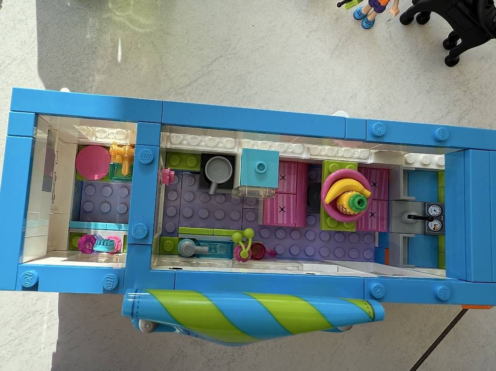 Lego Kit di costruzioni: Lego Friends Camper – Usato da Preonzo venduto da olibo06 1