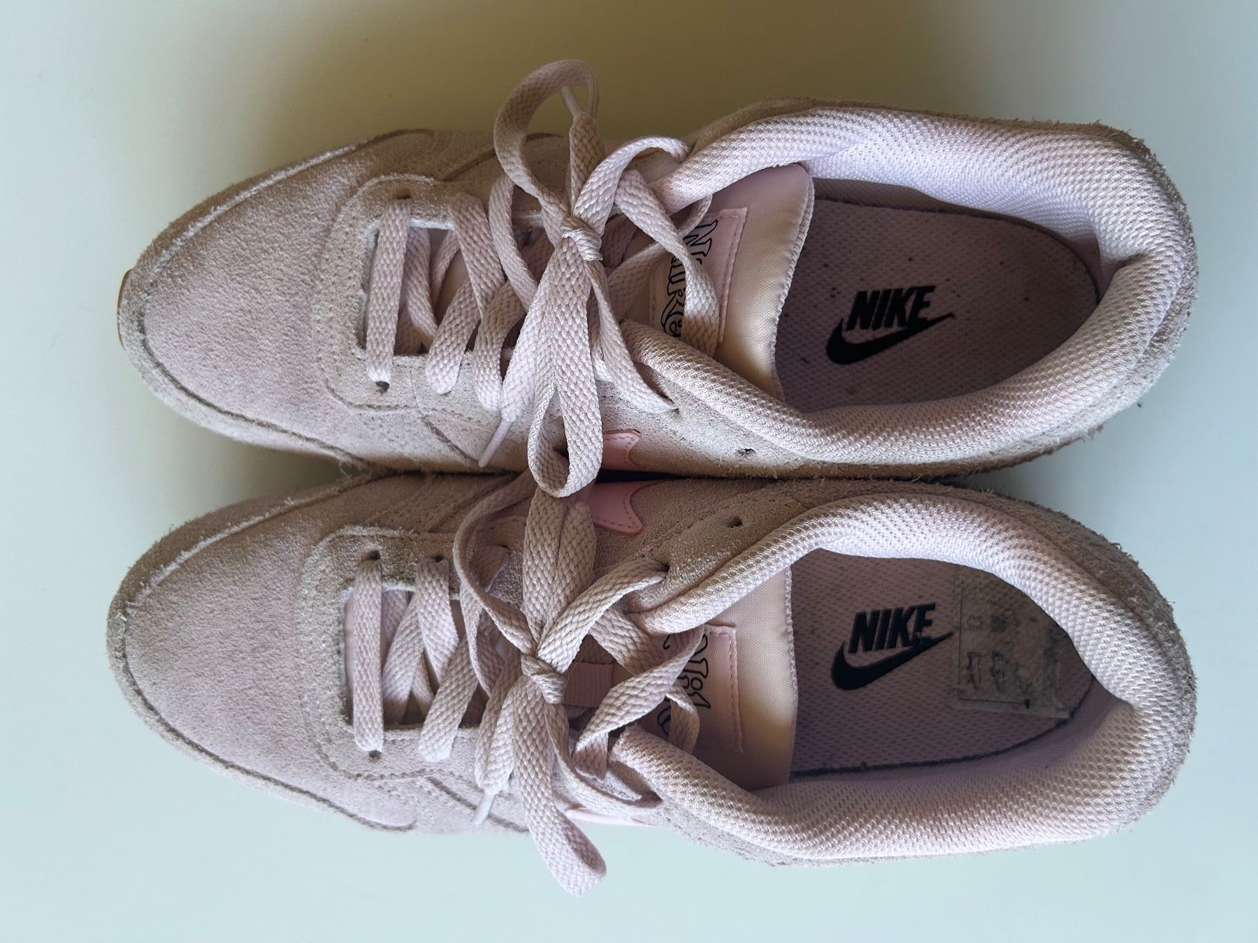 Nike Chaussures femmes: Nike Sneaker, Gr. 40.5, rosa – D'occasion à Seuzach par del_w5vl 5