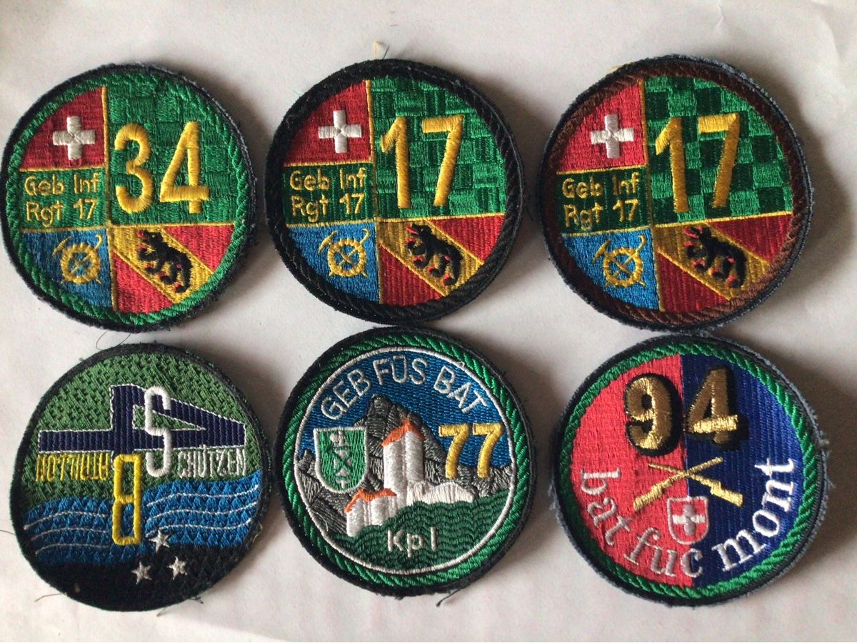 Schweizer Armee Plaketten & Abzeichen: BADGES A 95 – Gebraucht aus Crête-à-l'oeil von Mga2