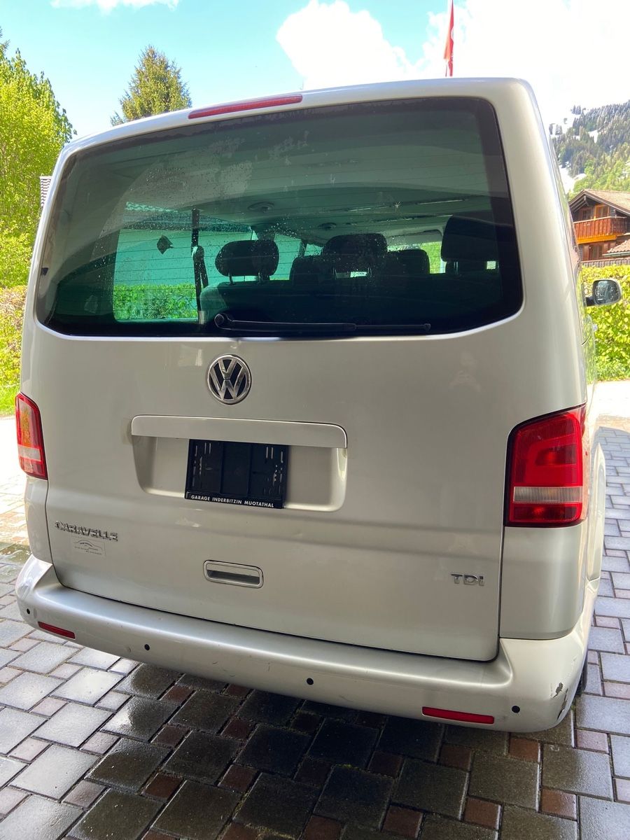 VW Automobili: VW T5 Caravelle TDI – Usato da Altendorf venduto da Faessler04 4