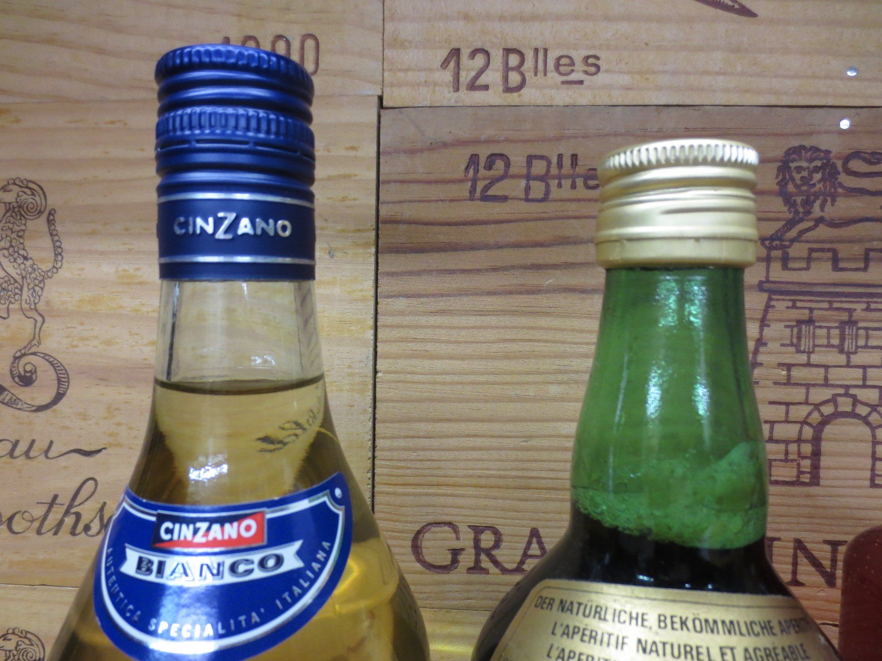 Spirituosen: 4 Versch. Fl. Aperitif (Lot 1234) – Neu (gemäss Beschreibung) aus Schöftland von Luxury-Store 2