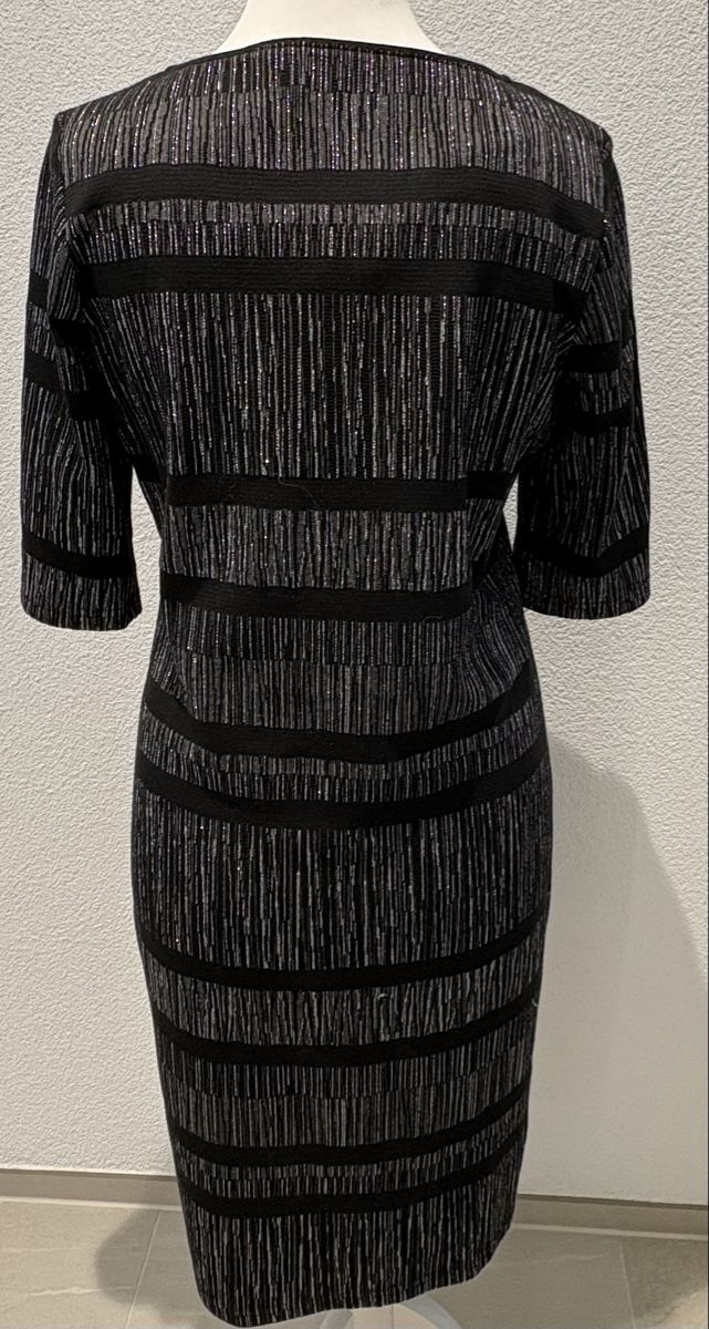 Vestiti: Cocktailkleid Grösse 42 – Usato da Unterterzen venduto da gig_29x8 1