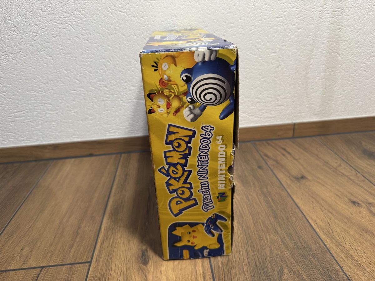Nintendo Console: Nintendo 64 N64 Pikachu Edition -  Selten! – Usato da Herznach venduto da marco_0123 3