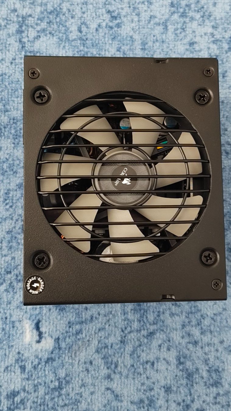 Corsair Componenti elettronici: Corsair SF600 – Usato da Belp venduto da ndu_8r6d 3