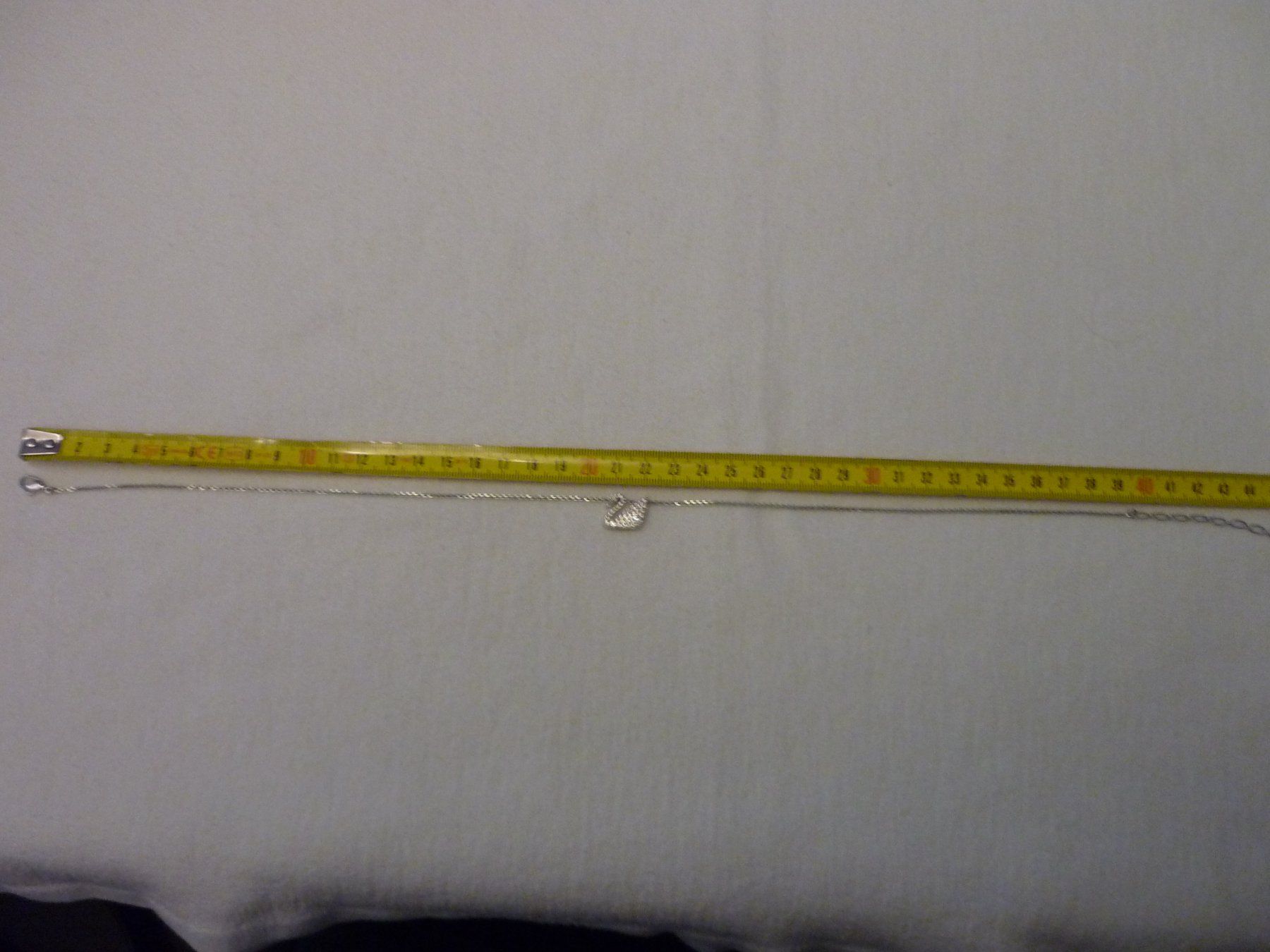 Catenine: Swarovski Halskette Schwan – Usato da Vaduz venduto da red94angel 2