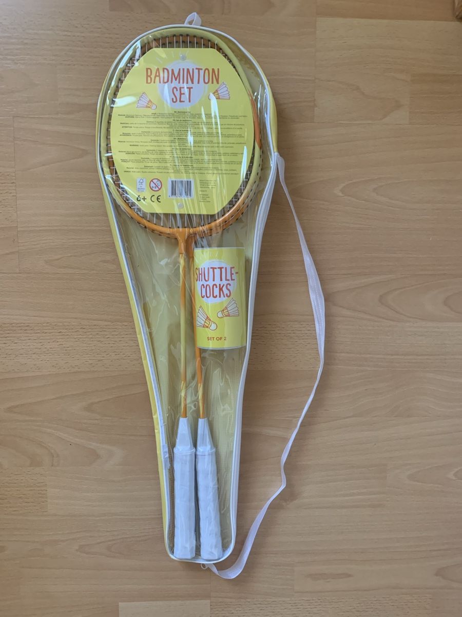 Racchette: Badminton set – Nuovo e nell'imballaggio originale da Chézard-St-Martin venduto da iva_xw8z 1