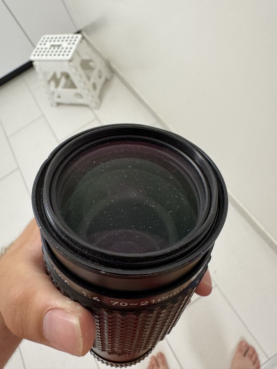 Pentax Kamera: Pentax MG + 2 Objektiv – Defekt aus Nyon von loris305 5