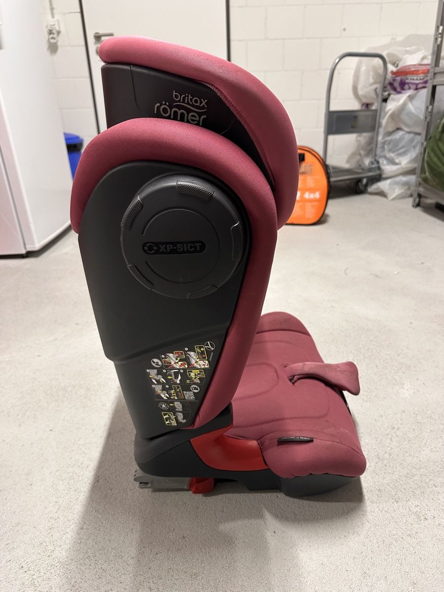 Britax Römer Auto-Kindersitze: Kindersitz Britax Römer Kidfix – Gebraucht aus Oberwil-Lieli von YogaTeacher 5