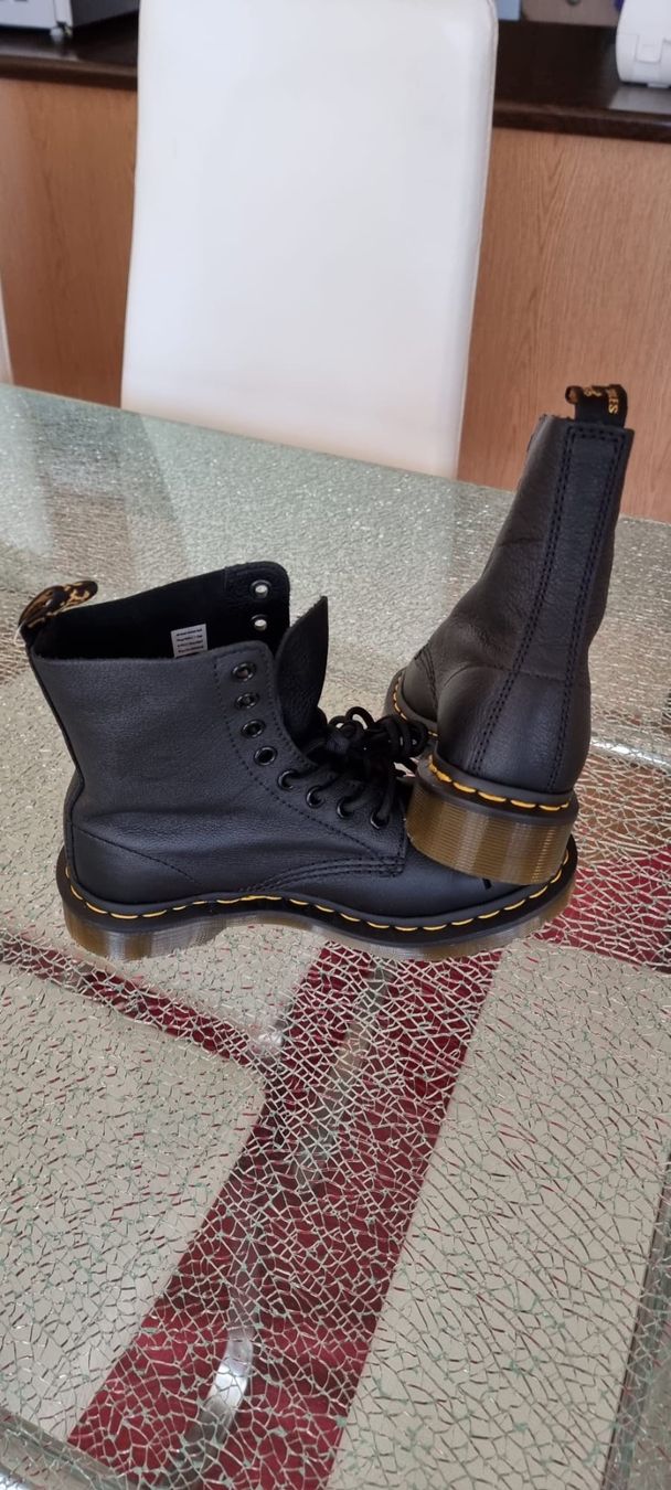 Dr. Martens Damenschuhe: Dr. Martens Gr. 36 – Neu und originalverpackt aus Luzern von Reni025 6