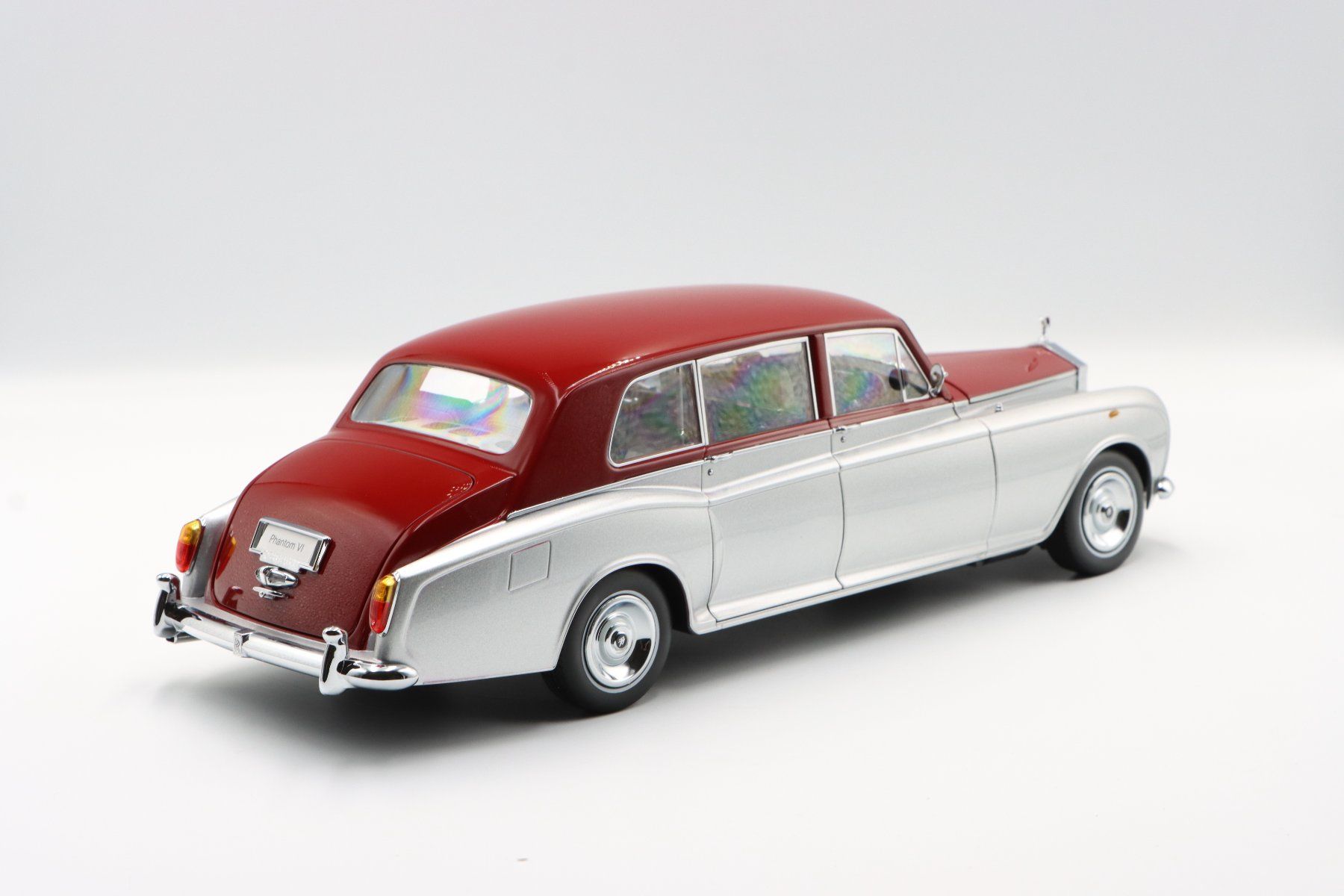 Rolls Royce Modellautos: Rolls Royce Phantom VI EWB 1968 1:18 Kyosho – Neu und originalverpackt aus Bühl b.Aarberg von modelldiecast 6