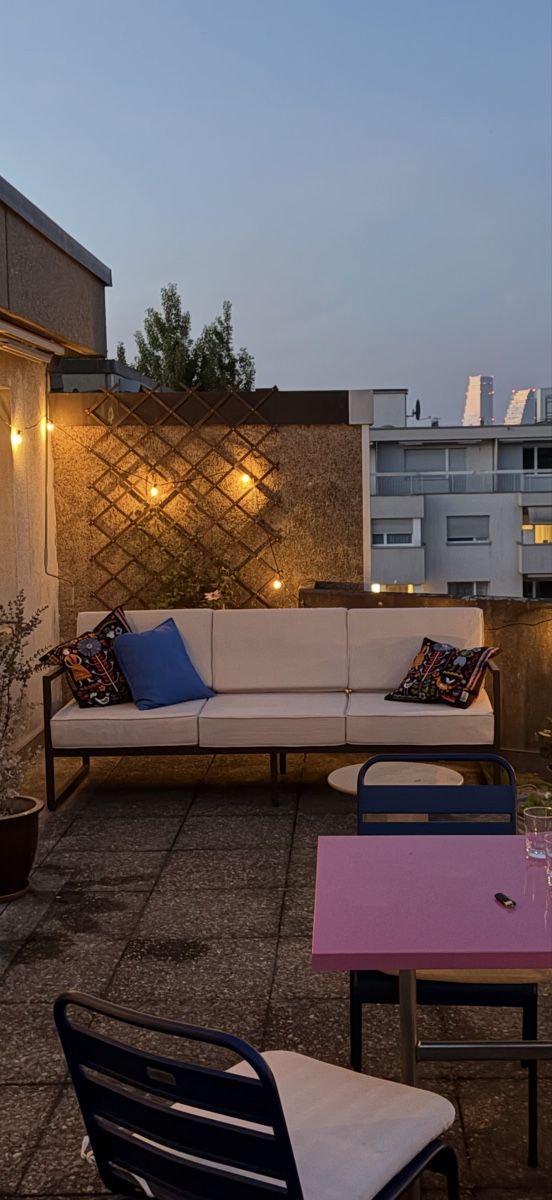 Sofas: Outdoor Sofa – D'occasion à Basel par basileaII