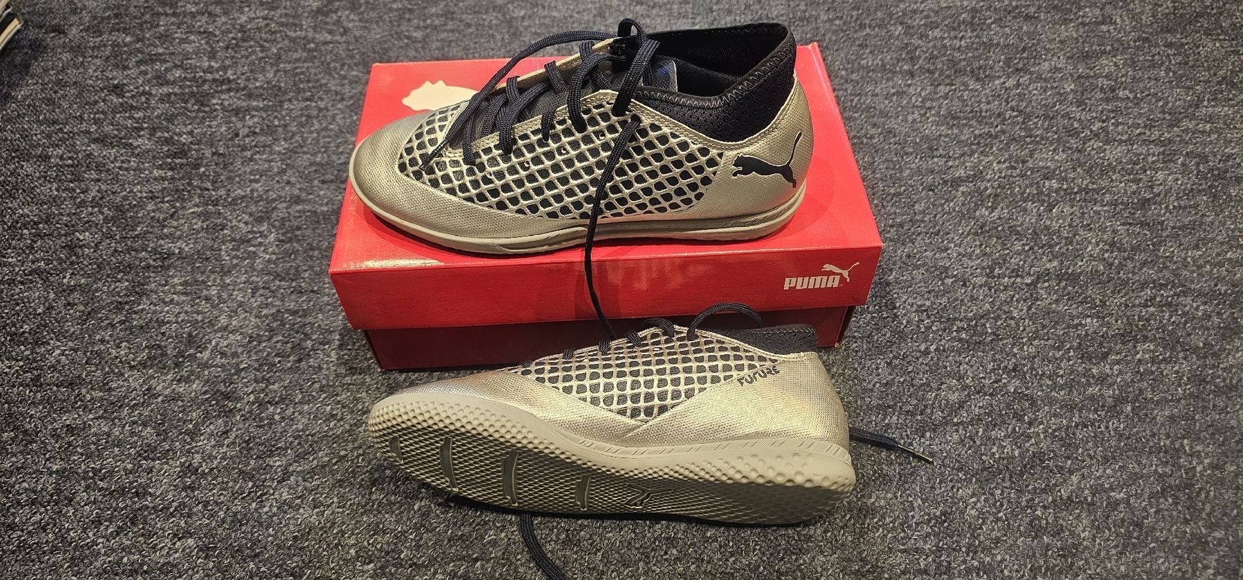 Puma Scarpe da uomo: Puma Hallenschuh Grösse 37 – Nuovo (secondo la descrizione) da Steffisburg venduto da RnPerformanceShop 8