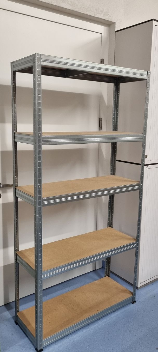Scaffali: Regal Metall Holz 5 Bretter – Usato da Walchwil venduto da sev_9nl5