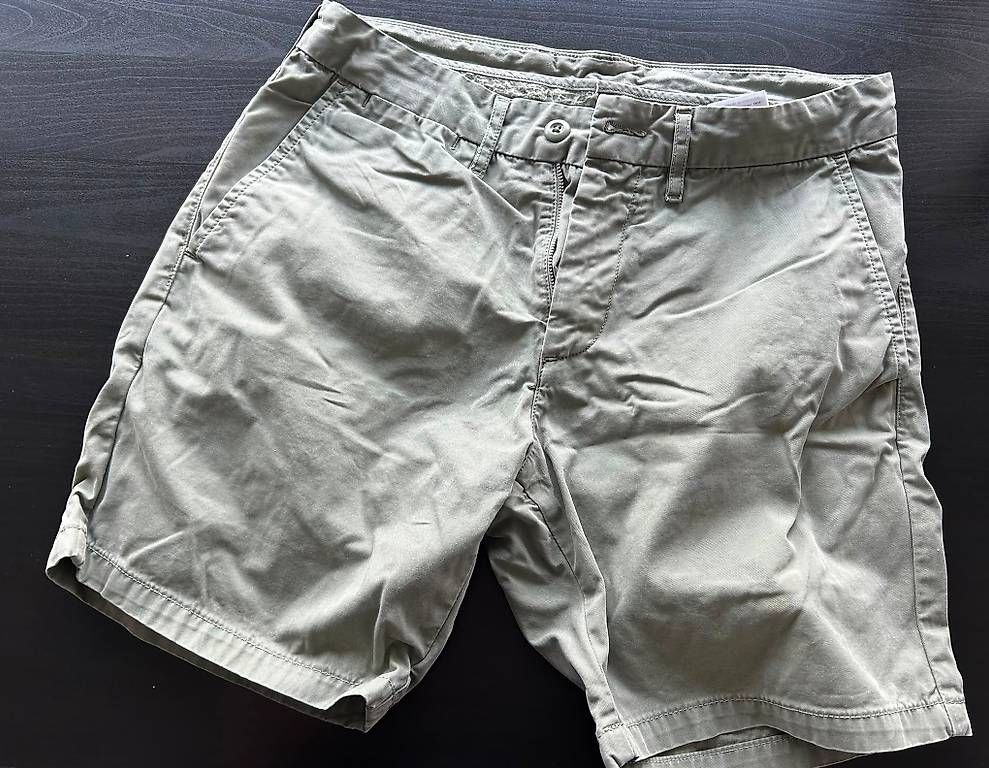 Carhartt Pantaloni: Carhartt Sid Shorts  Grösse 31 – Usato da Zürich venduto da chi_mf67