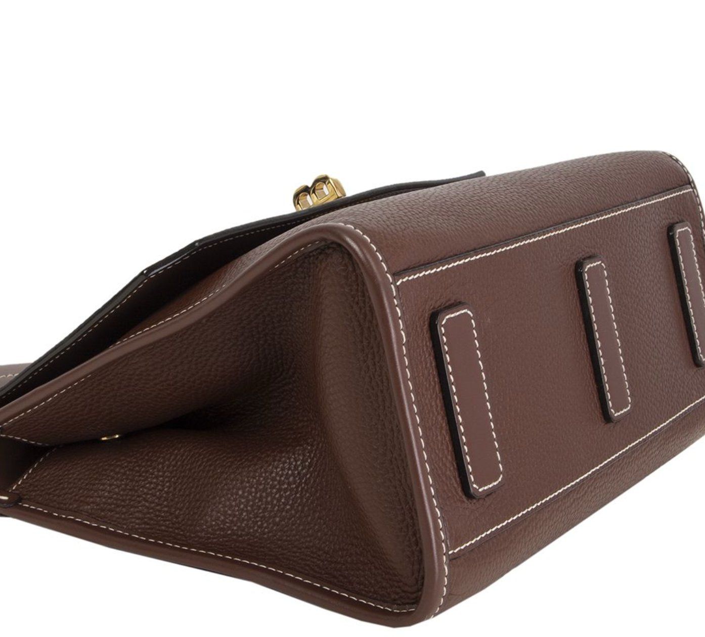 Sacs femmes: Bally bag 'B Turn' Medium – D'occasion à Tannay par closet 4