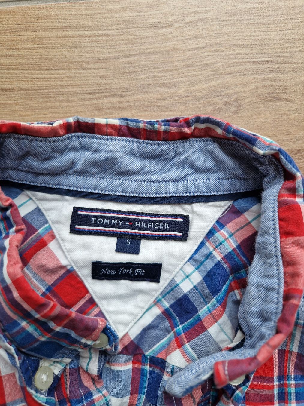 Tommy Hilfiger Camicie: Tommy Hilfiger Hemd Grösse S – Usato da Eschenbach SG venduto da SanFranciscoCalifornia 1