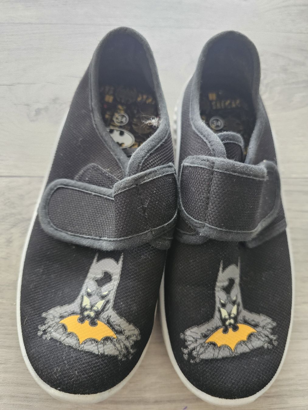 Scarpe per ragazzi: hausschuhe gr 34 – Nuovo (secondo la descrizione) da Münchenbuchsee venduto da Kappa8