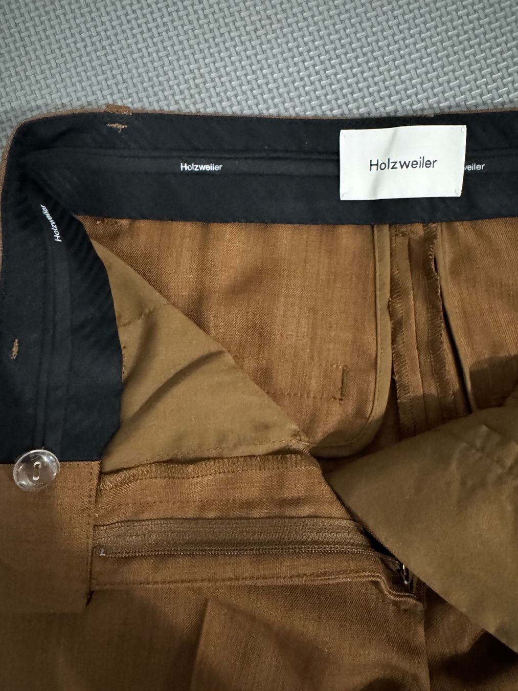 Holzweiler Pantaloni: Pantalons Holzweiler – Nuovo (secondo la descrizione) da Echichens venduto da unideks 3