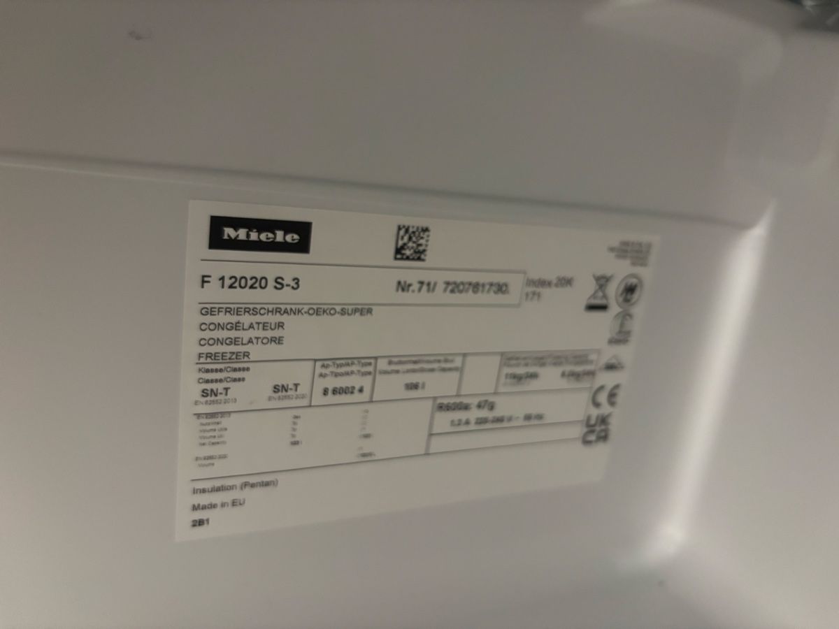 Congélateurs: MIELE Gefrierschrank  – D'occasion à Gränichen par R.7 7