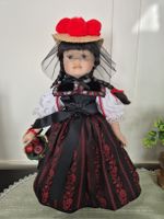 Schneider Puppe-handgefertigte Trachtenporzellanpuppe