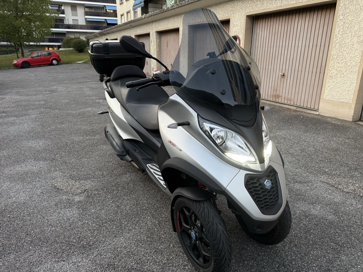 Piaggio Scooter: Piaggio mp3 400HPE – Nuovo (secondo la descrizione) da Crissier venduto da fke_g79l