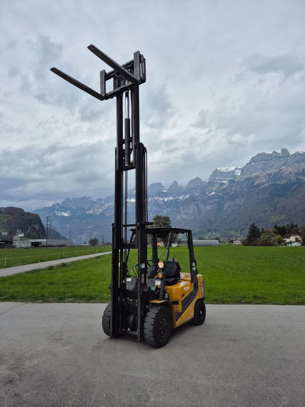 TCM Carrelli elevatori e a forche: TCM FD30T6H – Usato da Flums venduto da BartholetFlumsAG 2