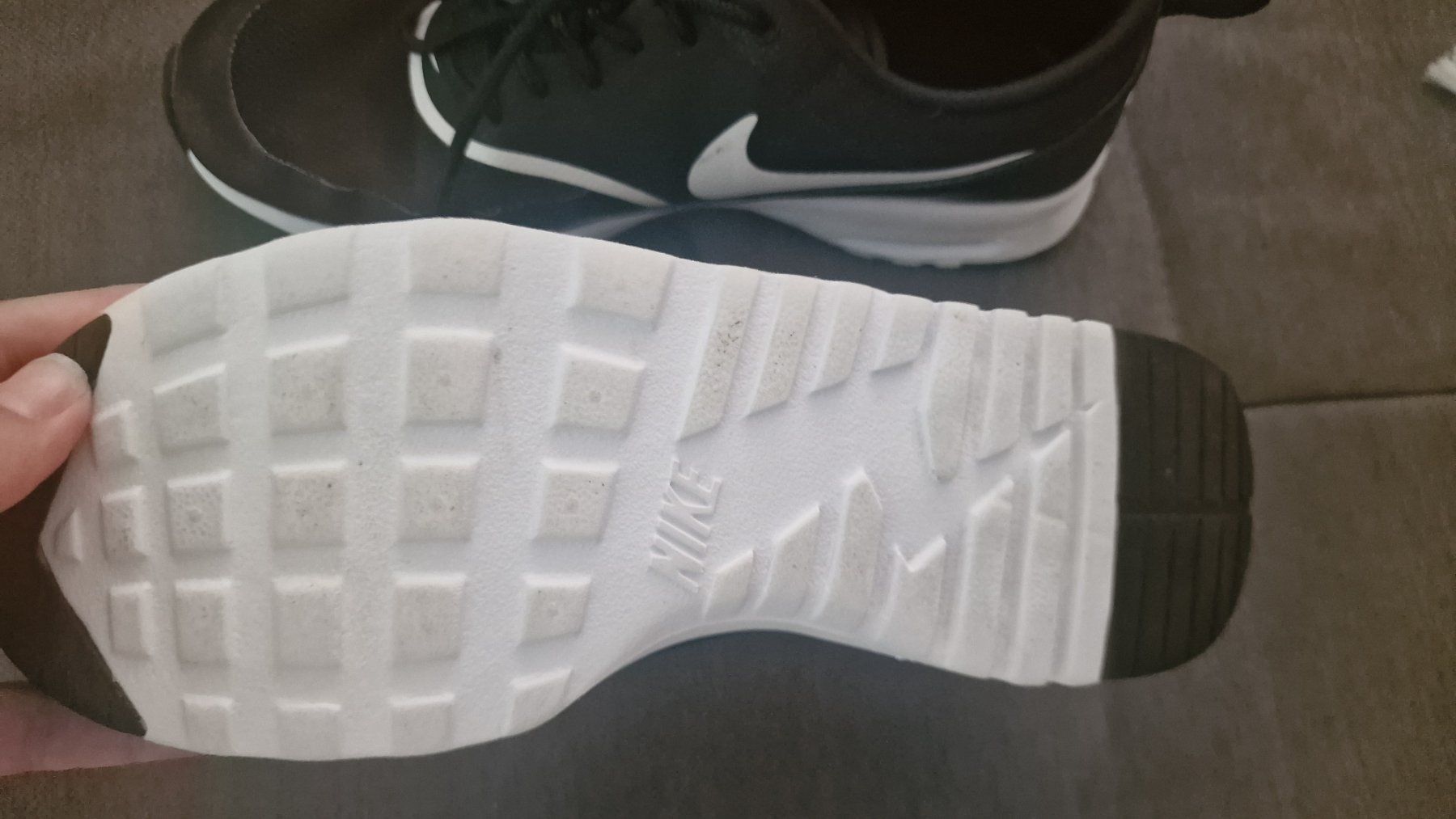 Nike Scarpe da uomo: Nike Turnschuhe wie neu – Nuovo (secondo la descrizione) da Kerns venduto da onewayticket 1