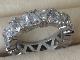 Luxus Elegante Gr: 19/9 Ring Zirkonia weiss Silberfarben